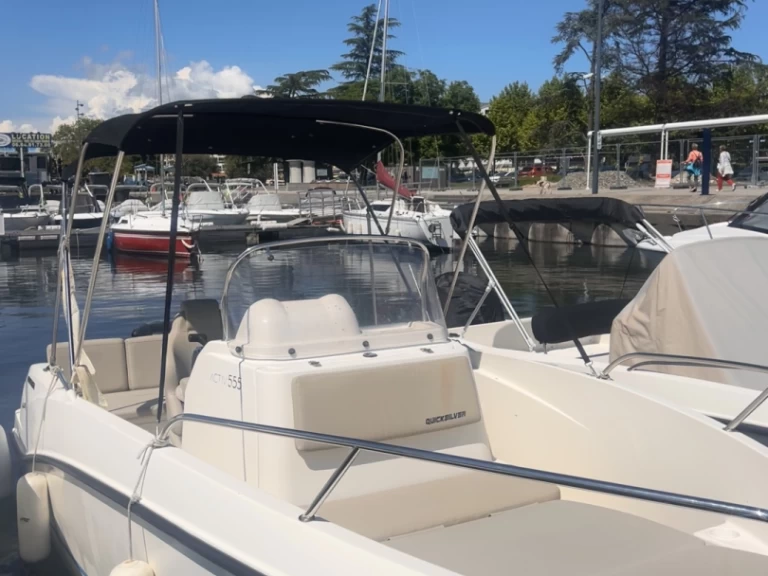 Motorboot mit oder ohne Skipper Quicksilver mieten in Aix-les-Bains