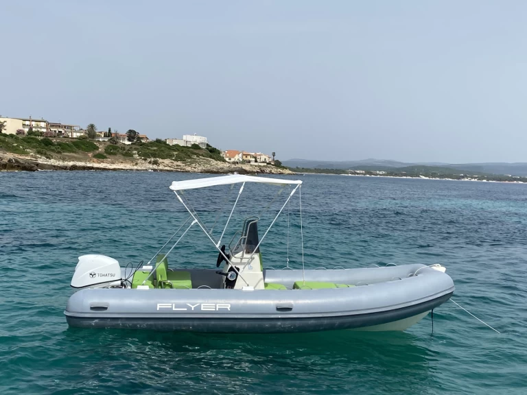 Schlauchboot mit oder ohne Skipper Flyer mieten in Porto di Alghero