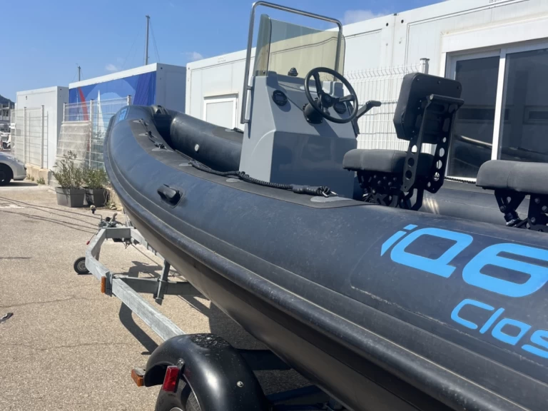 YachtCharter in Marseille - 3D Tender IQ6 auf SamBoat