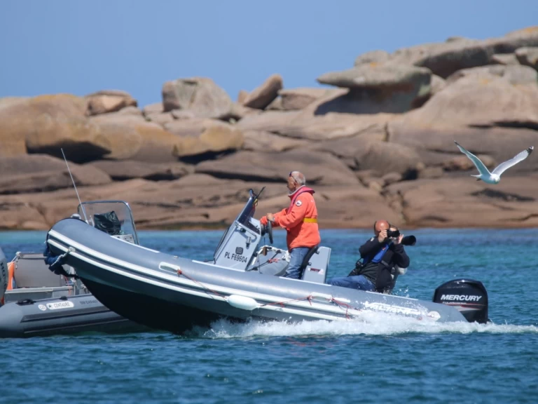 Bootsverleih Valiant 500 sport Trébeurden Samboat