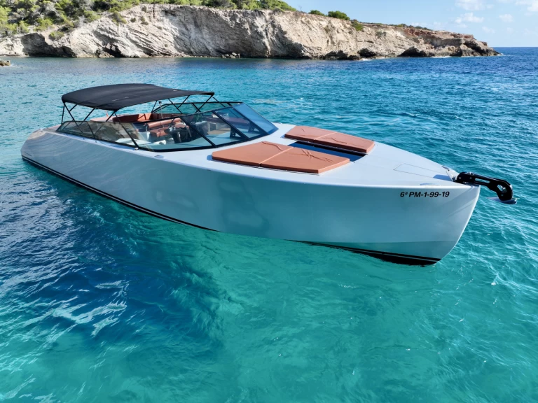 YachtCharter in Ibiza Town - WATERDREAM CALIFORNIA 65 Sir Hotels auf SamBoat