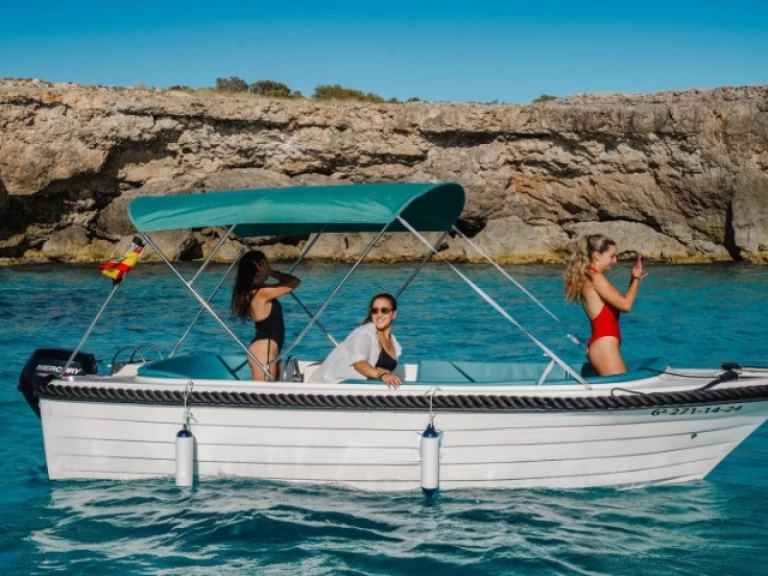 Ein Polyester Yacht Marion 500 mieten in Ciutadella de Menorca
