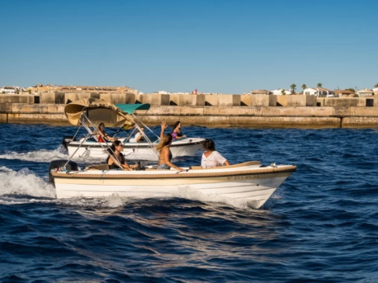 YachtCharter in Ciutadella de Menorca - Polyester Yacht Marion 500 auf SamBoat