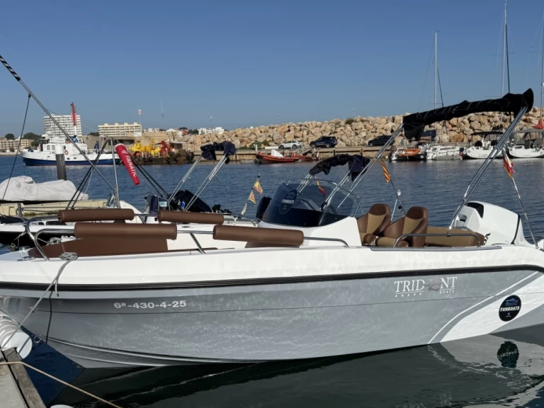 Boot mieten l'Escala günstig 630 Open