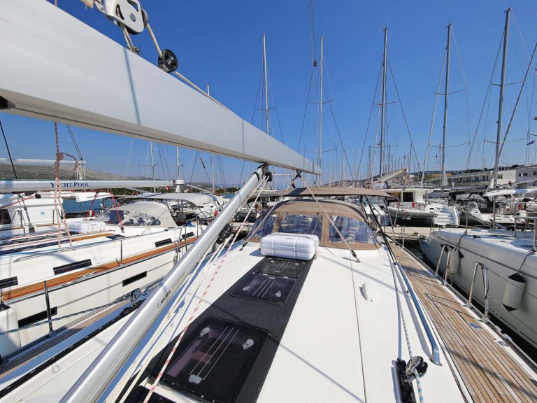 Bootsverleih Bavaria Cruiser 56 Murter-Kornati Samboat