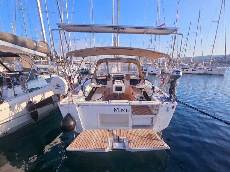 Segelboot mieten in Rogoznica - Dufour Dufour 390 Grand Large