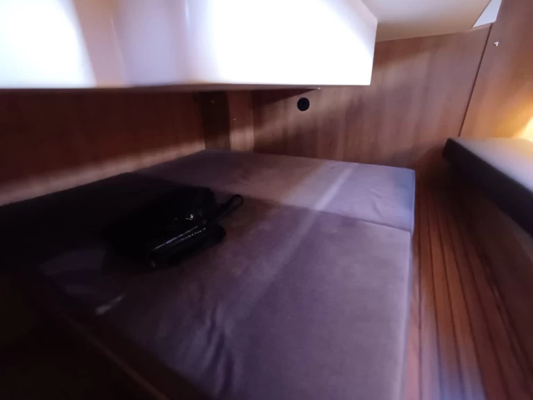 Nikhen Nikhen Aquasun 34 Sedan LP mieten Seget Donji