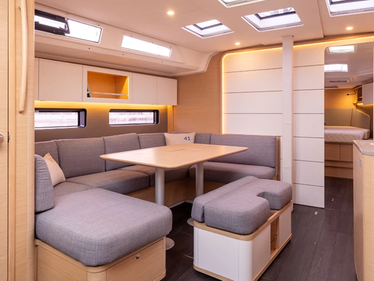 Ein Dufour Dufour 41 mieten in Palermo