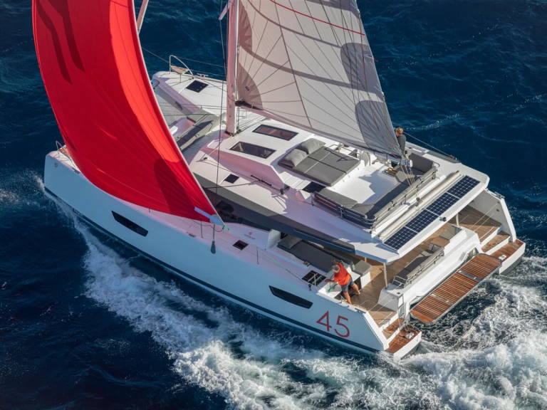 Katamaran mit oder ohne Skipper Fountaine Pajot mieten in Le Marin