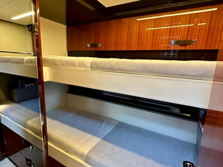 Ein RIVA RIVALE 56 NEXT LEVEL mieten in Santa Eulària des Riu