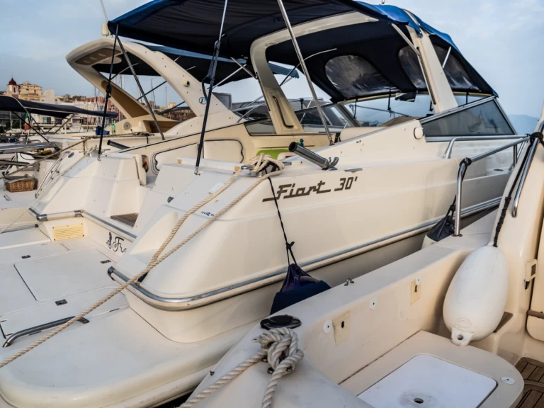 Ein Fiart Fiart 30 mieten in Pisciotta