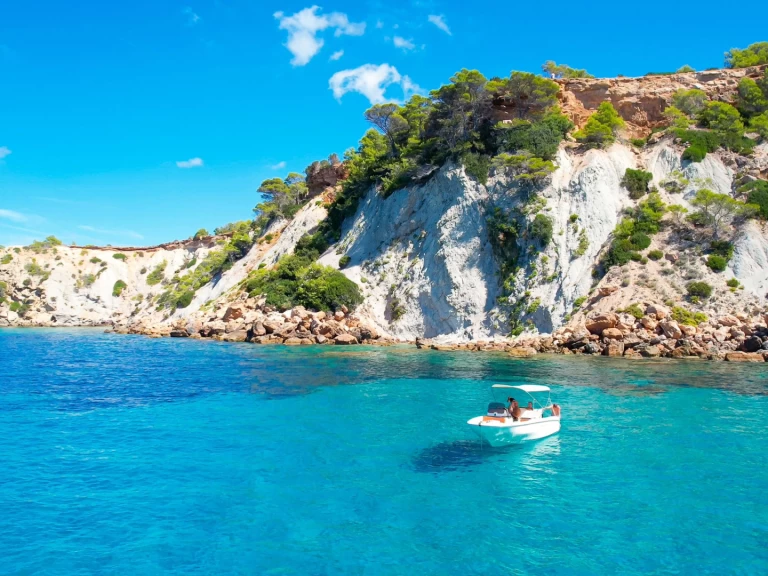 Invictus  Invictus 200SX mieten Sant Antoni de Portmany