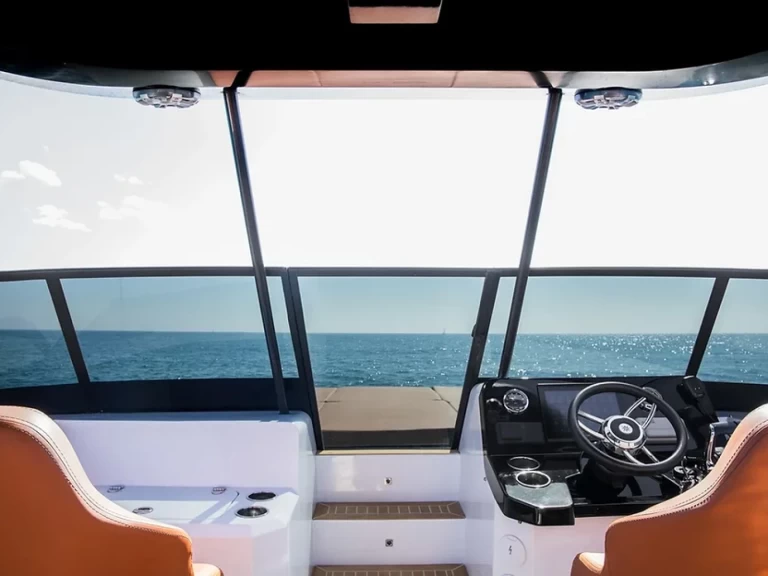 Bootsverleih HOUSE OF HÜTTER DR. NO Ibiza Town Samboat