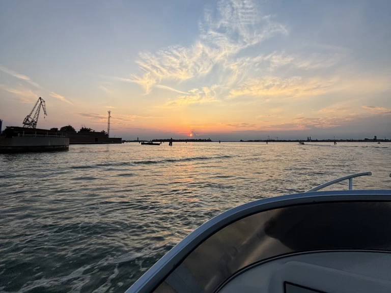 YachtCharter in Venedig - Rio Rio 450 Tour auf SamBoat