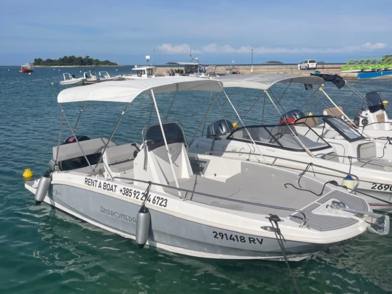 Motorboot mieten in Rovinj zum besten Preis