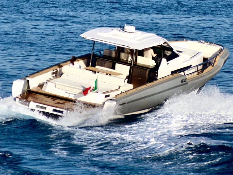 Magazzu Mx 16 - Luxury Edition mieten Taormina