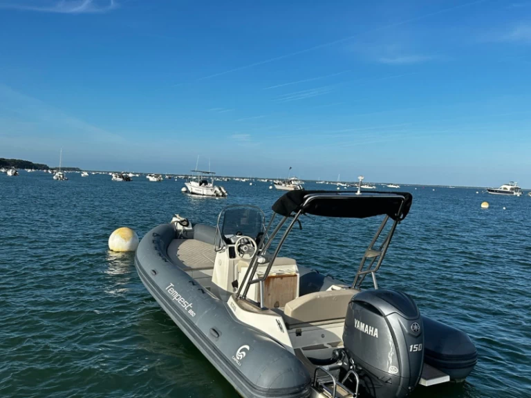 YachtCharter in Grand Piquey - Capelli Tempest 650 auf SamBoat