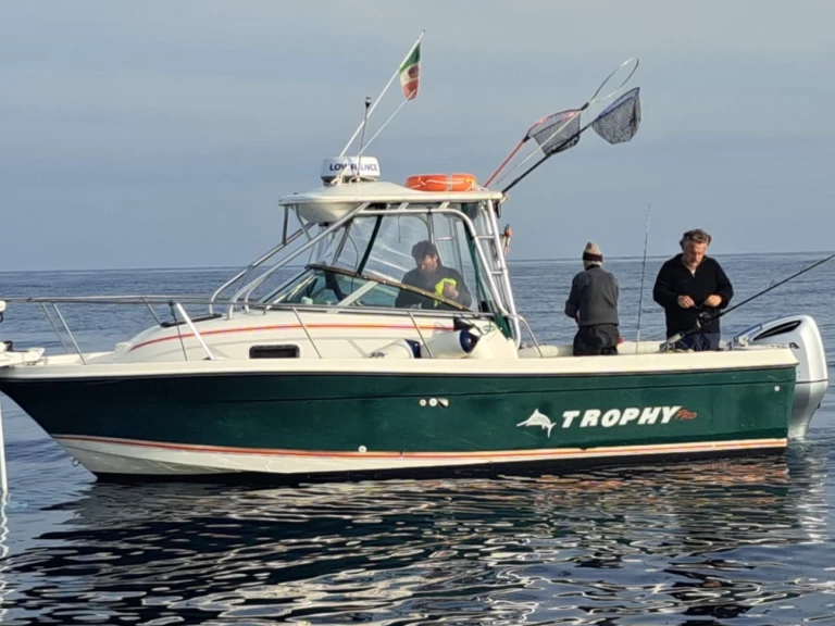 Motorboot mieten in Bacoli zum besten Preis