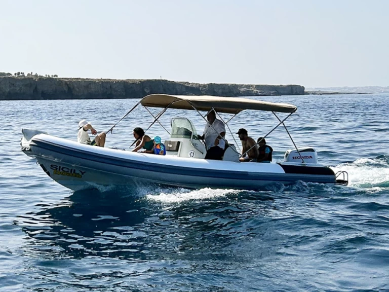 Boot mieten Avola günstig Five Ten