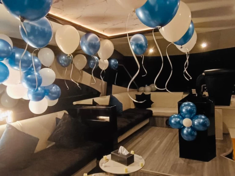 Alfamarine 60ft mieten Dubai Marina