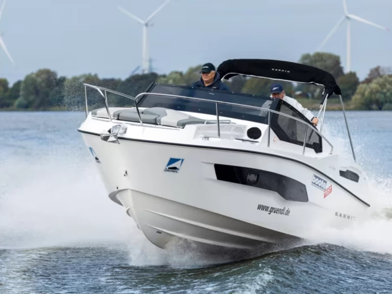 Motorboot mieten in Krk - Karnic Karnic CS700 Cabin Cruiser