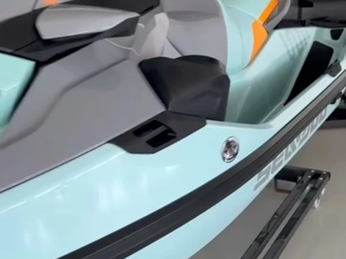 Boot mieten Santa Eulària des Riu günstig Wake 