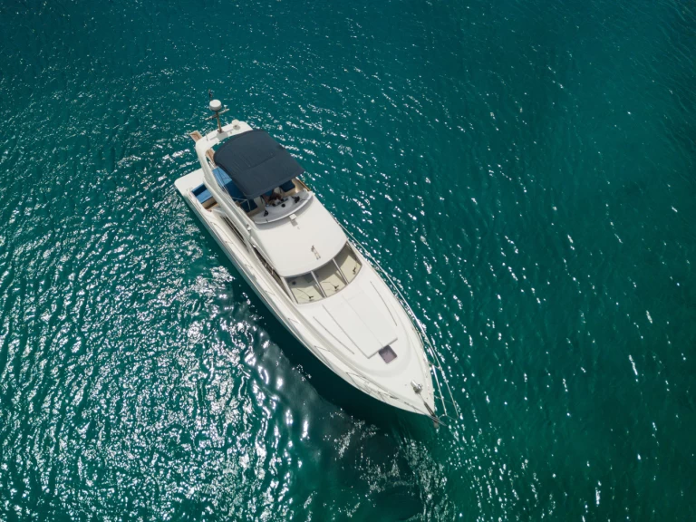 Vermietung Motorboot Princess mit Führerschein