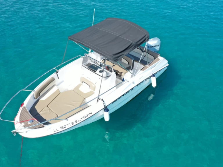 Motorboot mit oder ohne Skipper Karnic mieten in Latchi