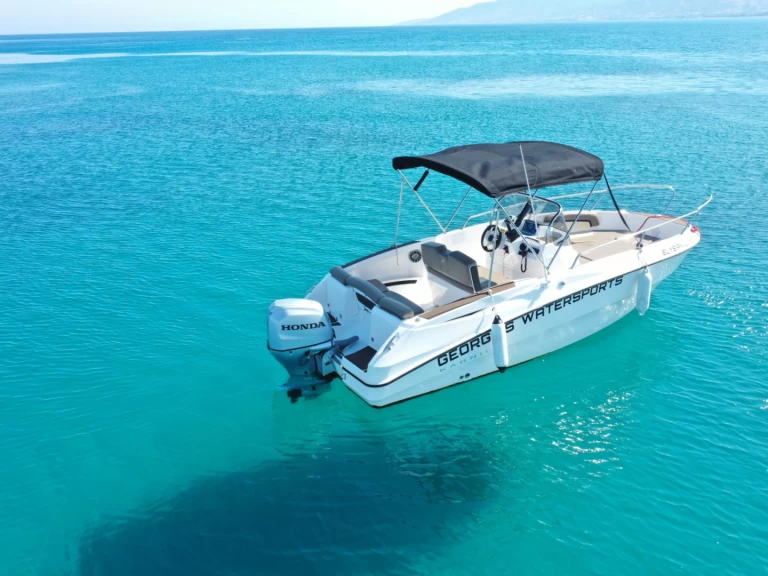 Motorboot mit oder ohne Skipper Karnic mieten in Latchi