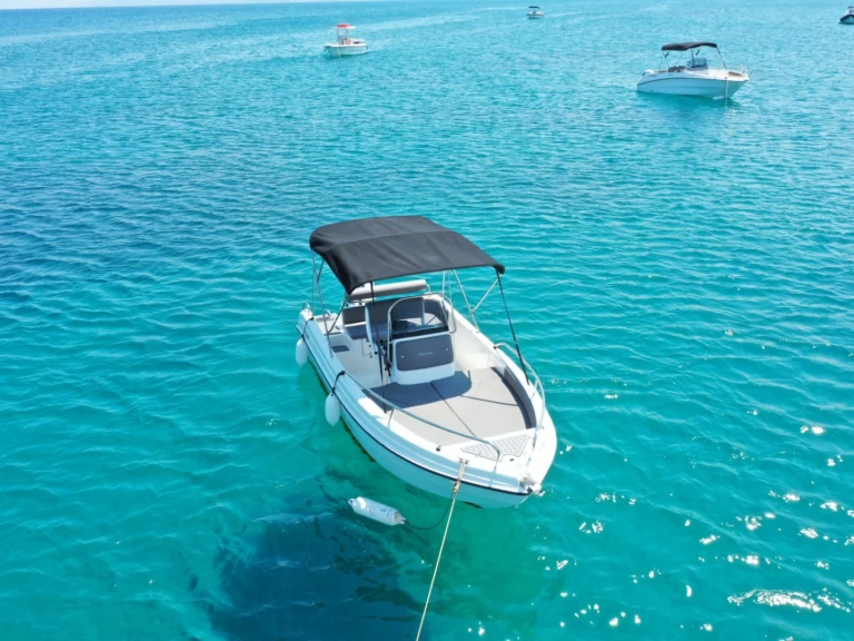 Boot mieten Latchi günstig KAREL PAXOS 170