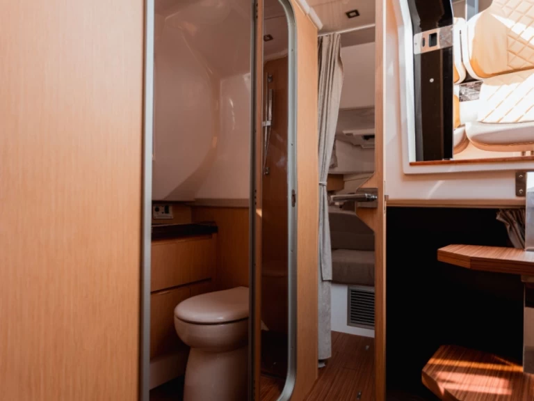 Ein Salpa AVANGARDE 1.1 mieten in Porticcio