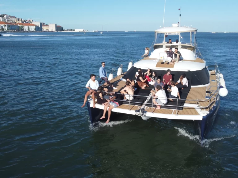 Katamaran mieten in Lissabon - Prowler 480