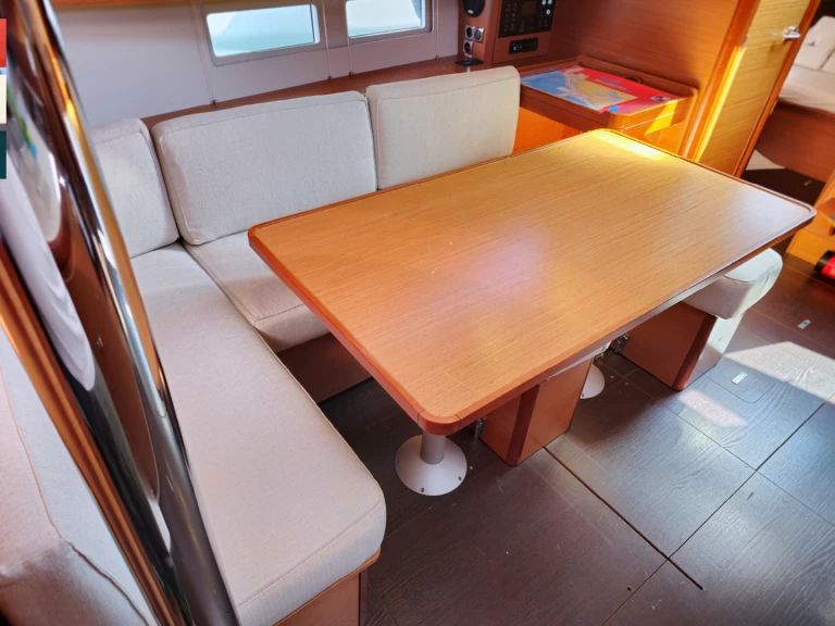 YachtCharter in Kaštel Gomilica - Dufour Dufour 390 Grand Large auf SamBoat
