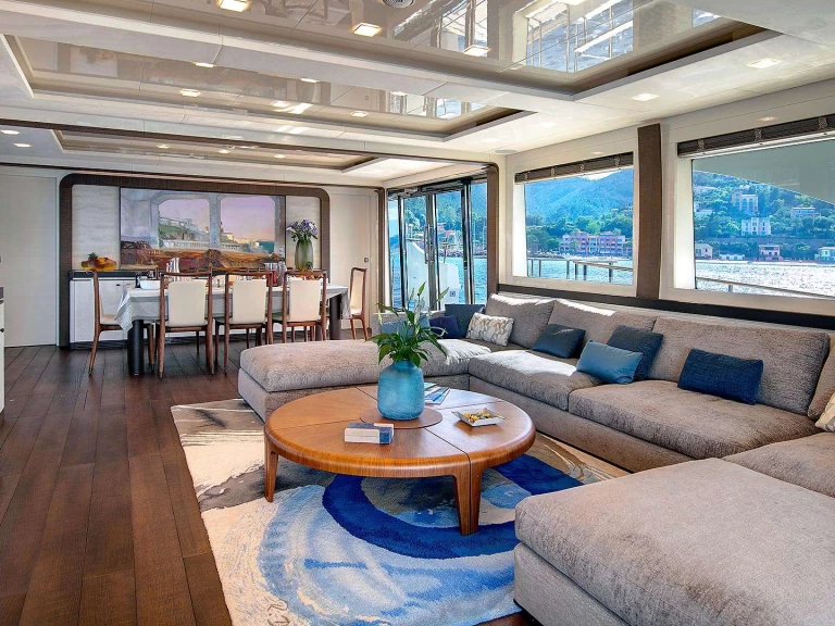 YachtCharter in Saint-Raphaël - MonteCarloYachts Esmeralda of the Seas auf SamBoat