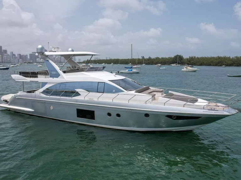 Yacht mit oder ohne Skipper Azimut mieten in Miami