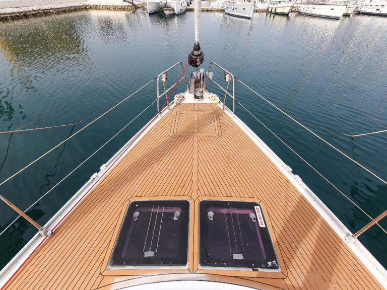 Segelboot mieten in Jezera zum besten Preis