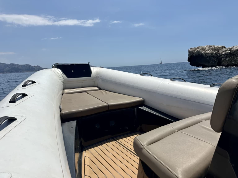 Vermietung Schlauchboot Brig mit Führerschein