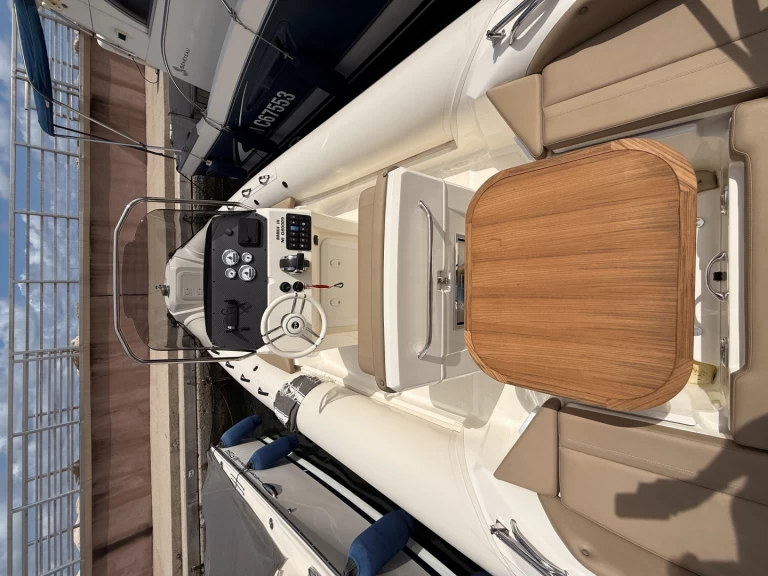 Schlauchboot mieten in Cannes zum besten Preis