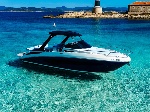 Motorboot mieten in Ibiza Magna zum besten Preis