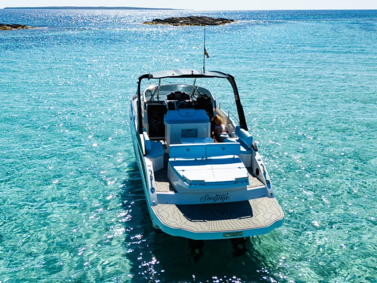 Ein FIM 340 mieten in Ibiza Magna