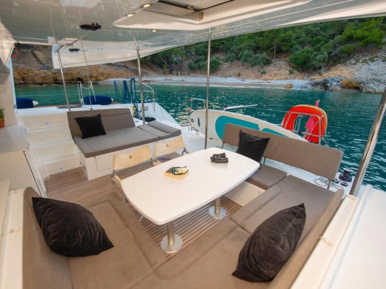 Ein Lagoon 450F  Lagoon 450F  mieten in Fethiye