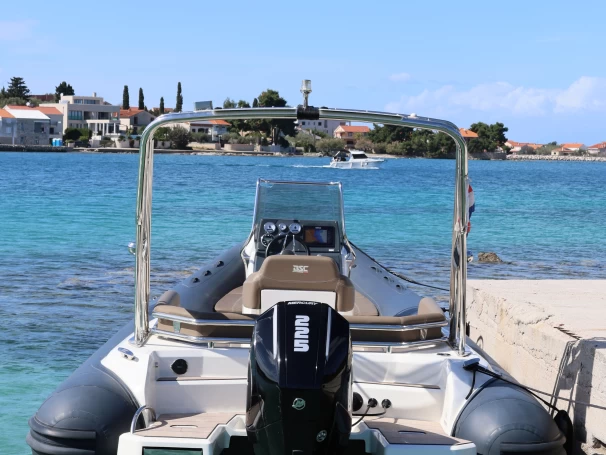 Schlauchboot mieten in Zadar zum besten Preis