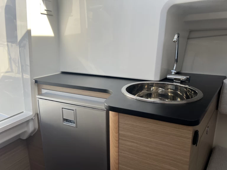 Ein Jeanneau Cap Camarat 755 WA mieten in Les Issambres