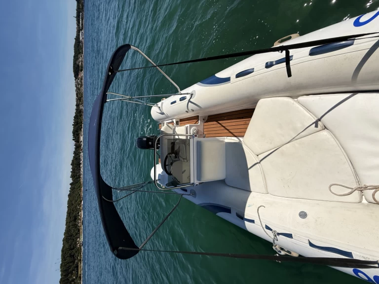 Schlauchboot mieten in Rovinj Port zum besten Preis