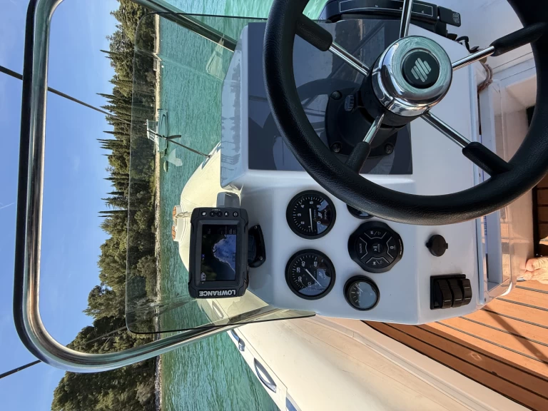 YachtCharter in Rovinj Port - Tiger 520 open auf SamBoat