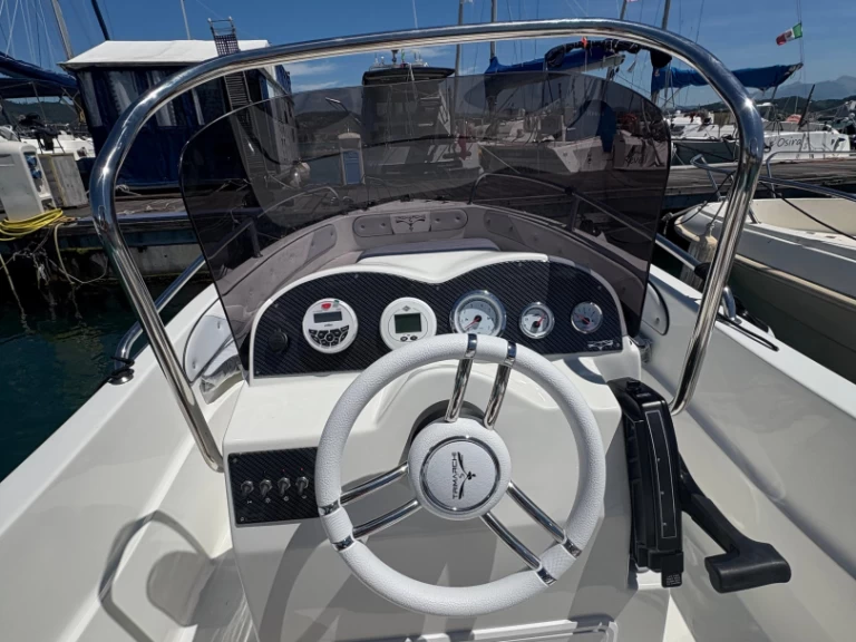 Ein Trimarchi Trimarchi 53 S Enica mieten in La Spezia