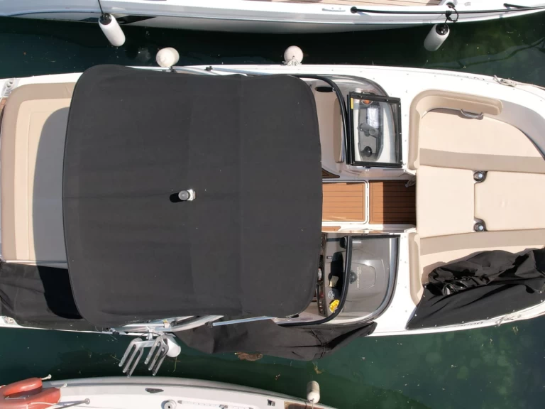 Bayliner VR5 mieten Amphion-les-Bains