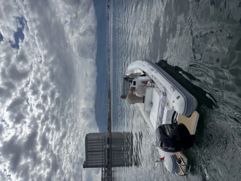 Schlauchboot mieten in Torre Annunziata zum besten Preis