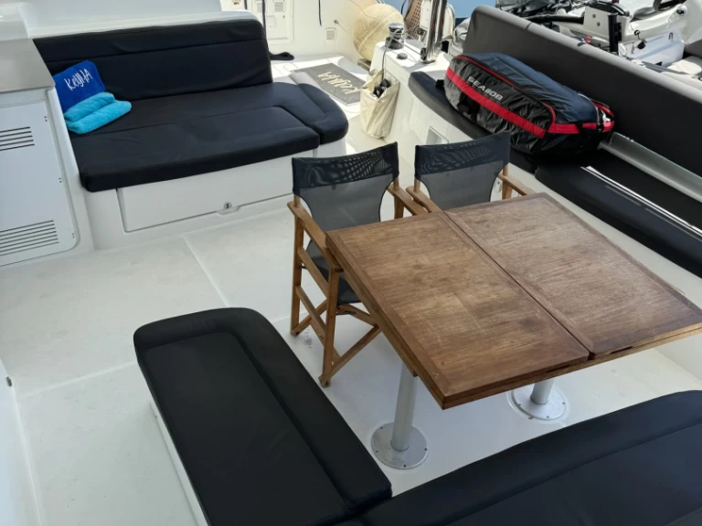 Ein Lagoon Lagoon 46 mieten in Toúrlos