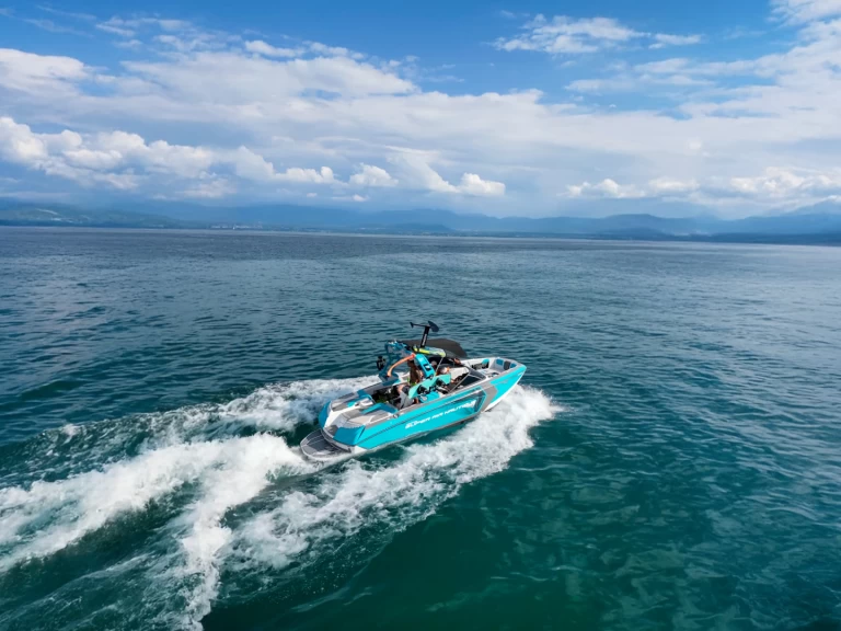 Motorboot mieten in Yvoire zum besten Preis